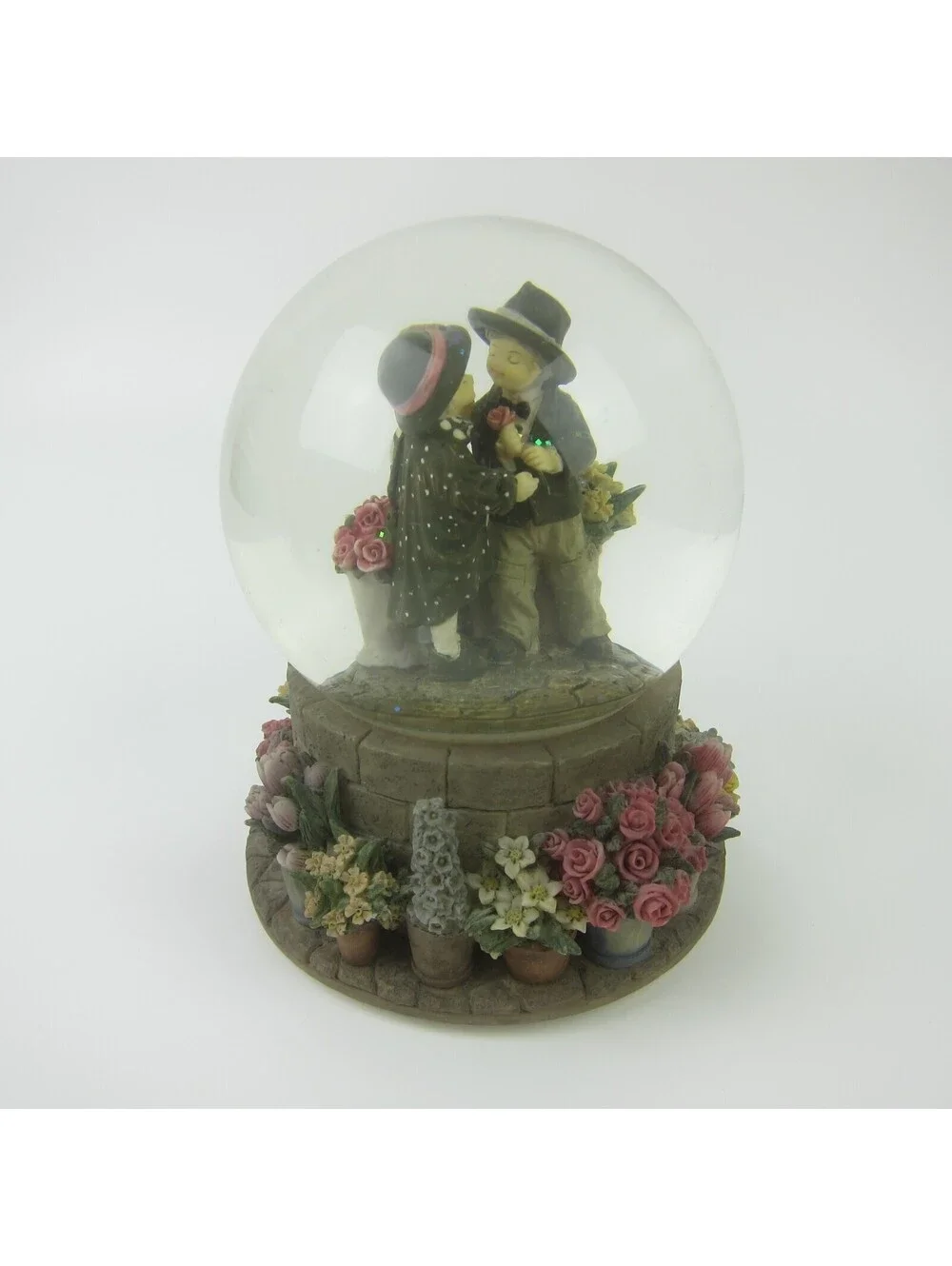 Vintage Musical Snow Globe Puppy Love Boy & Girl 5.5